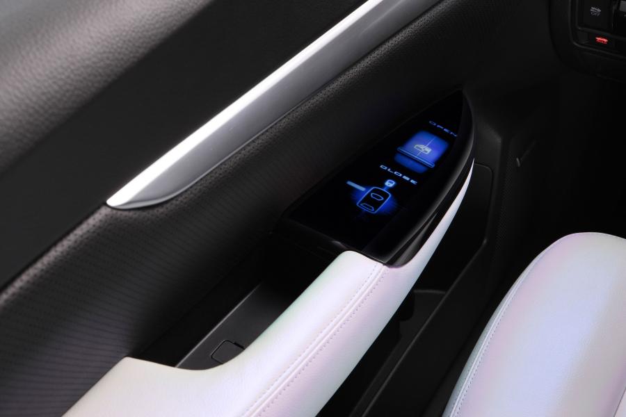  Subaru Legacy Concept 2008 года  (фото 12 из 35)